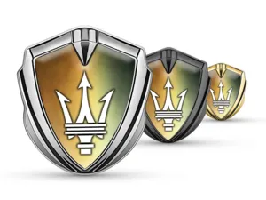 Maserati 3D Emblema Insignia Máximo Estilo Sólido 3D Metal